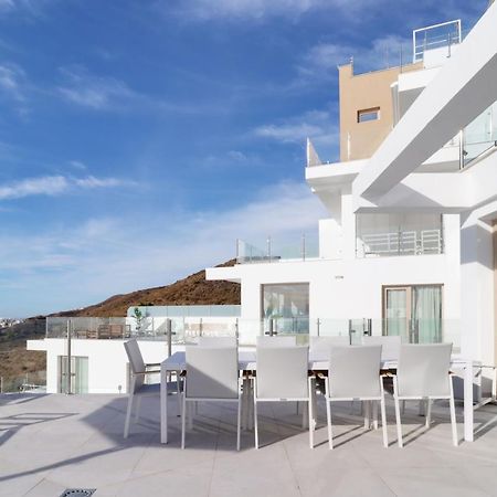 מאלגה Bayview Hills, Luxury 2 Bedroom Apartment מראה חיצוני תמונה